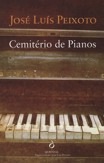 Cemitério De Pianos