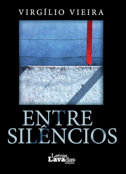 Entre Silêncios