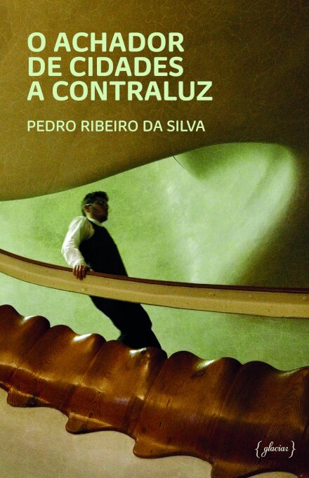 O Achador De Cidades E Contraluz